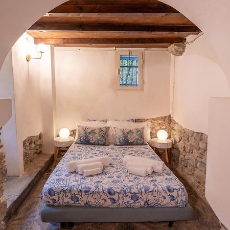 Bed and Breakfast La Casa Delle Pietre Parlanti - Casa In Pietra Ai Piedi Del Parco Delle 5 Terre Biassa Экстерьер фото