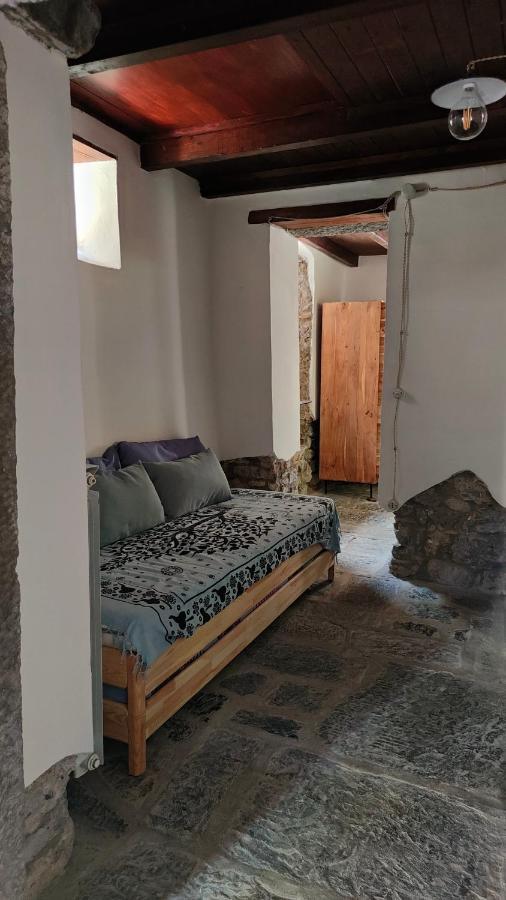 Bed and Breakfast La Casa Delle Pietre Parlanti - Casa In Pietra Ai Piedi Del Parco Delle 5 Terre Biassa Экстерьер фото
